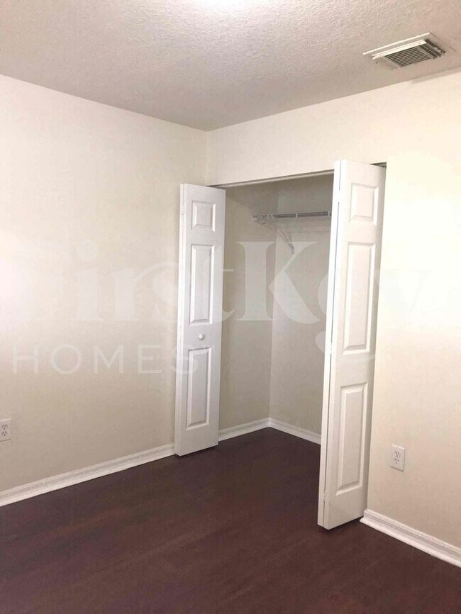 Foto del edificio - 2851 SW 193rd Terrace