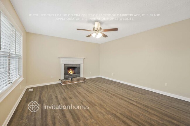 Foto del edificio - 4728 Greystone St