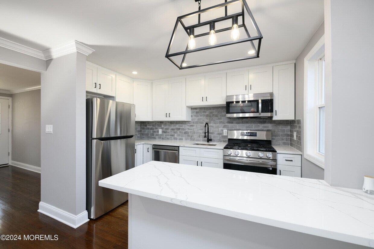 Foto principal - 15 Manor Dr