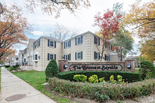 Foto del edificio - Bayhill Gardens