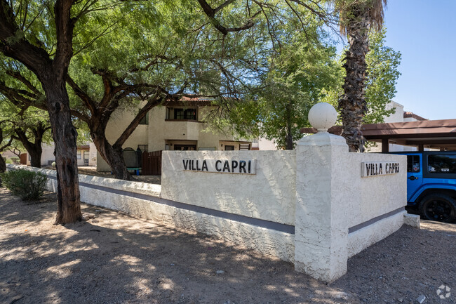 Monument Signage - Villa Capri Apartments