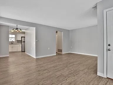 Building Photo - 280 Frenn Ave