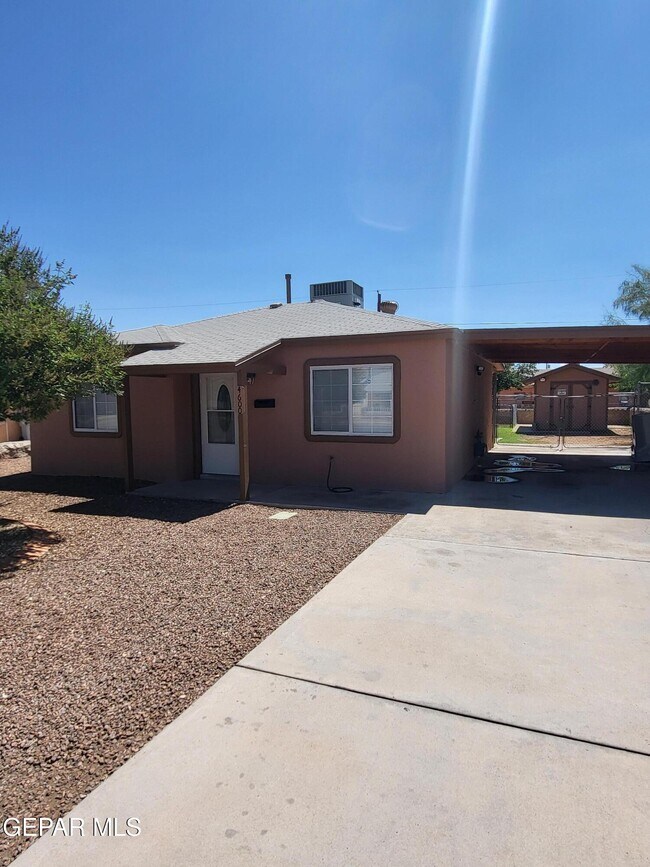 Foto del edificio - 4600 Sierra Vista Dr