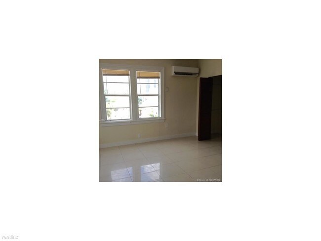 Foto del edificio - 501 SW 6th Ct