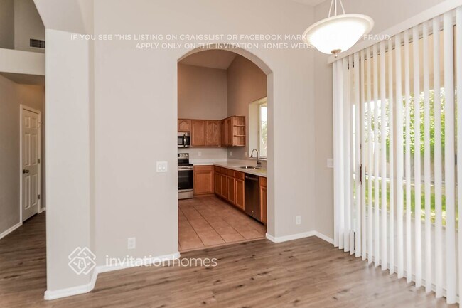 Foto del edificio - 737 N Gregory Pl