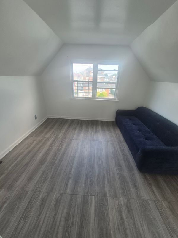 Foto del edificio - 137-36 242nd St