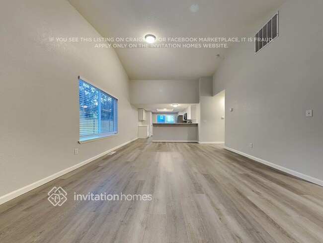 Building Photo - 5108 Jessica Ct SE