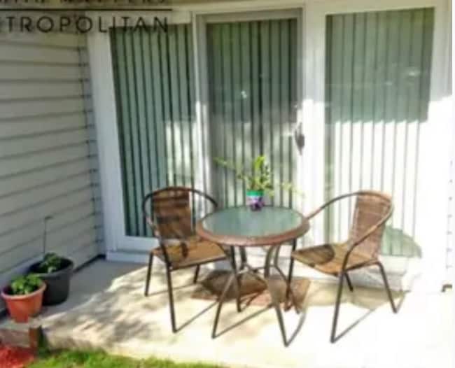 Building Photo - 226 Robertson Way