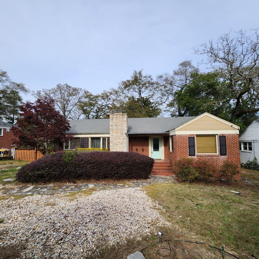 Primary Photo - Beautiful home near Downtown Augusta!