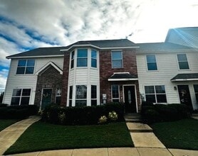 Building Photo - 5724 Giddyup Ln