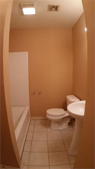 Building Photo - 1124 N Gardner Ave