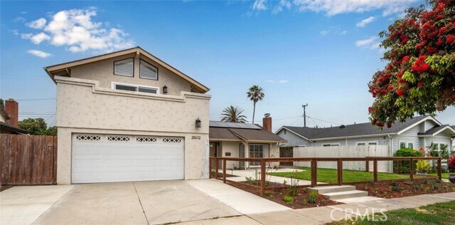 Foto del edificio - 20632 Farnsworth Ln