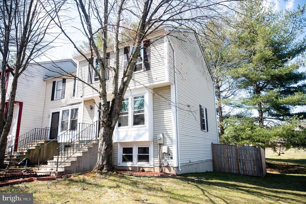 11230 Westport Dr, Bowie, MD 20720 Townhome Rentals in Bowie MD