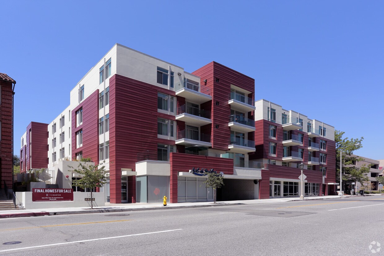 Primary Photo - The Burton Pasadena