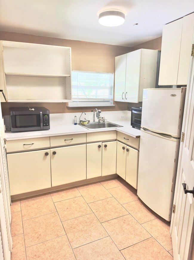 Foto del edificio - 5312 Bowling Green Dr