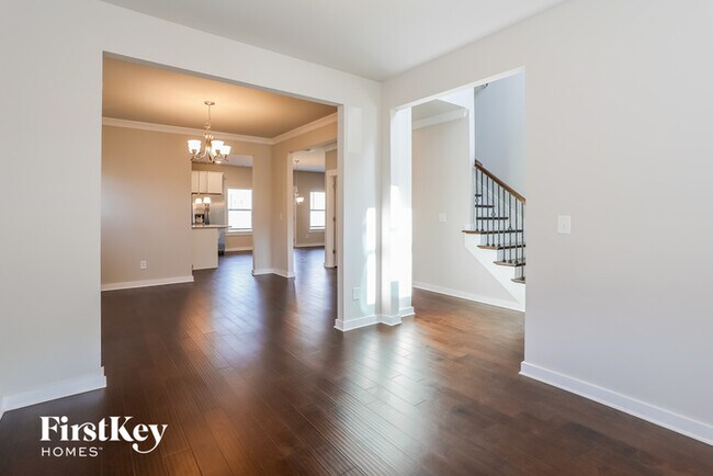 Foto del edificio - 3220 Camden Ct