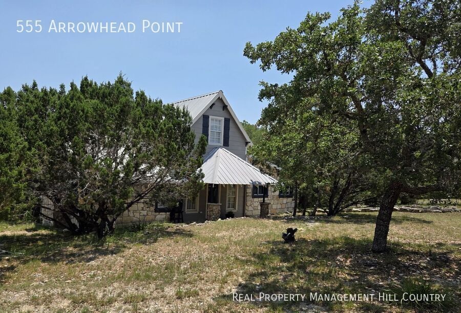 Foto principal - 555 Arrowhead Pt