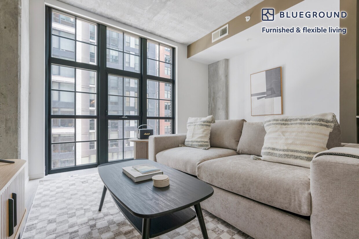 Foto principal - 55 M St NE