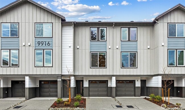 Building Photo - 16111 36th Ave W