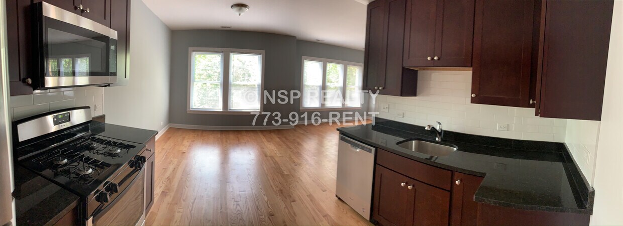 Primary Photo - 1640 W Pratt Blvd