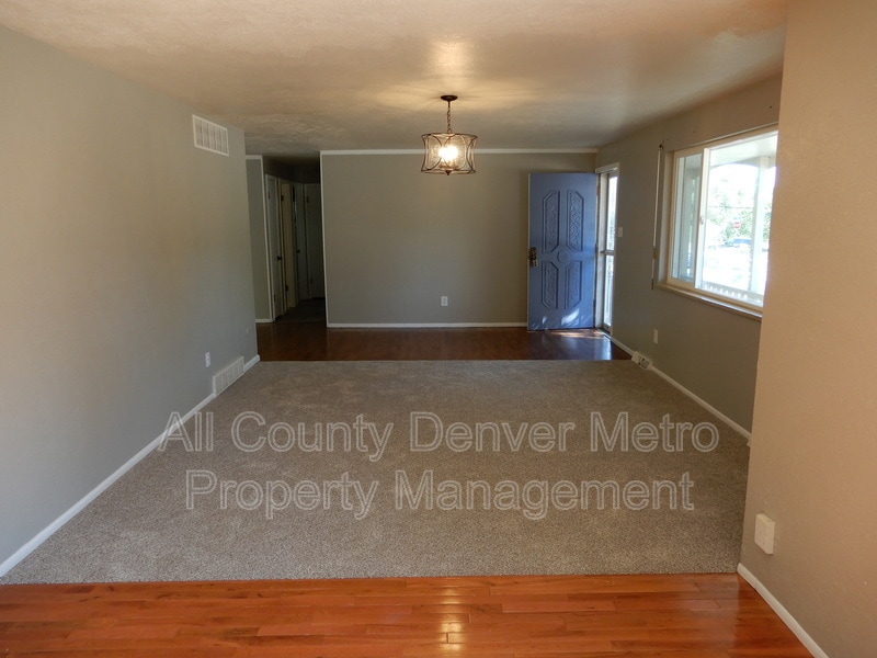 Photo - 769 Alkire St