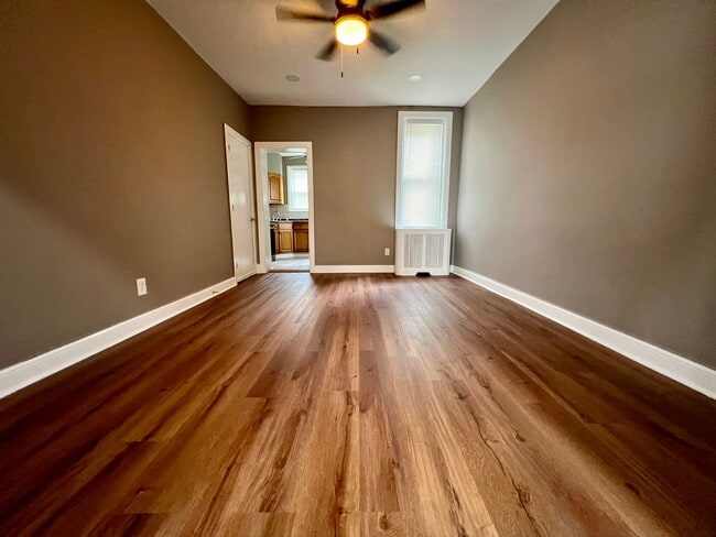 Building Photo - Stunning 2-Bedroom Townhome in Frankford! ...