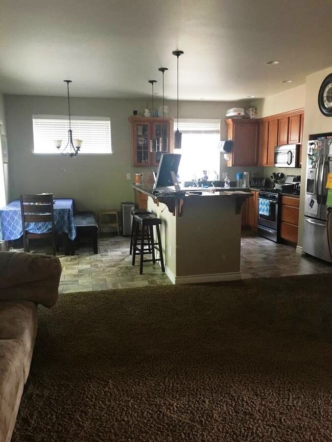 Building Photo - 4149 Stonecrest Ln