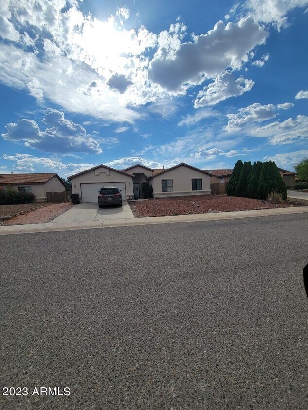 Primary Photo - 3716 Barahona Dr