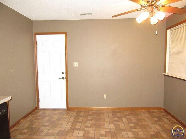 Bedroom 2 - 1008 West 29th Terrace