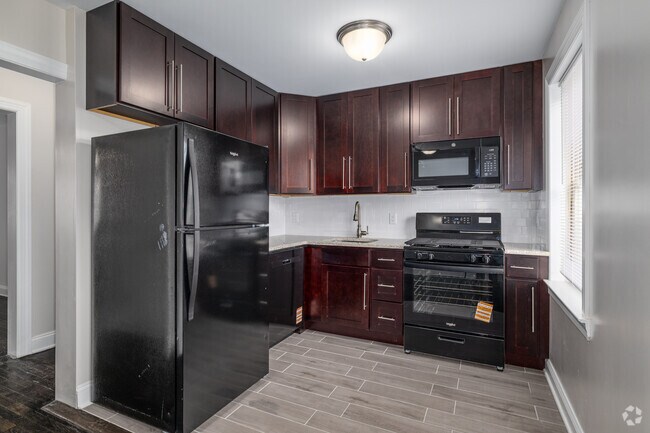 2 habitaciones, 1 baño - 768 pies cuadrados - Cocina - Boulevard Gardens