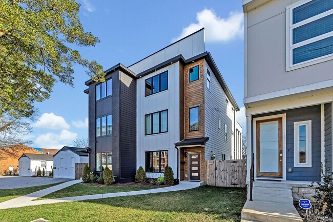 Photo - Gorgeous FULLY FURNISHED Home Just Off Charlotte Ave.