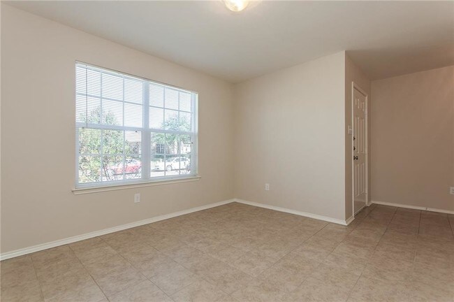 Building Photo - 4913 Wild Oats Dr