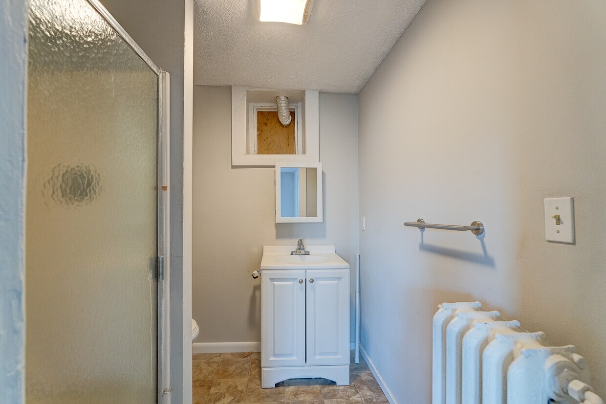 Foto principal - 65 Edgewood Ave