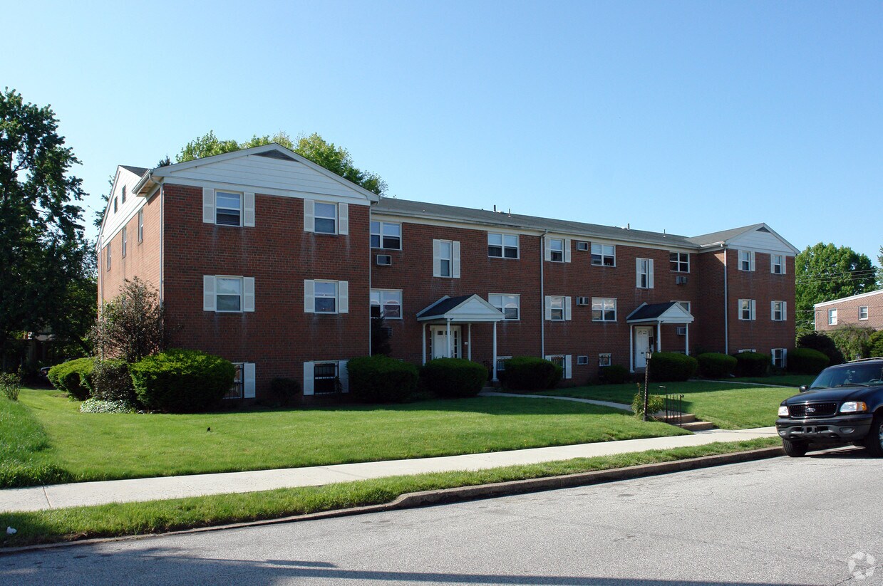 Norris Hills at Locust Street Apartments in Norristown, PA