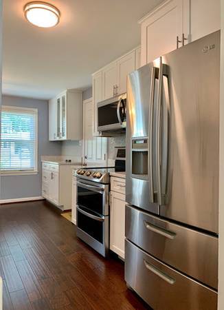 Foto del edificio - 6372 Woodland Ridge Ct