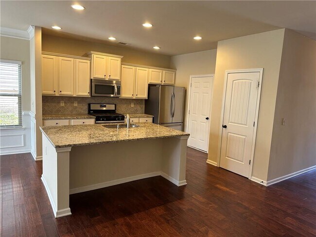 Foto del edificio - 2719 Morgan Glen Rd NE