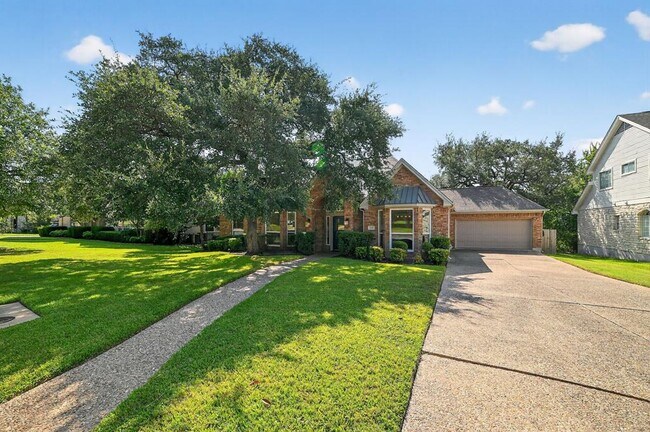 Building Photo - 3201 Barton Point Cir