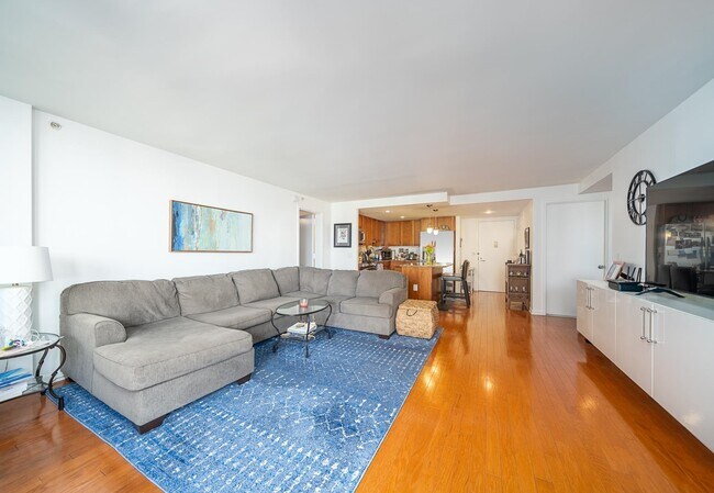 Foto del edificio - 700 Grove St
