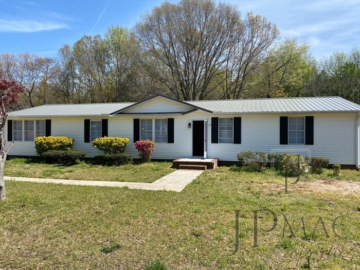 25 Glenmont Ln, Greenville, SC 29607 House Rental in Greenville, SC