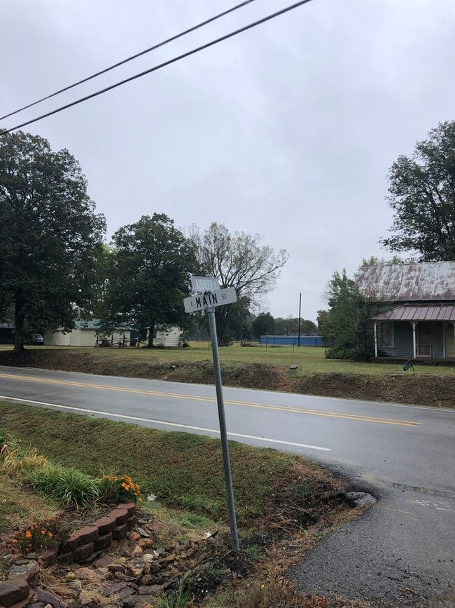 Foto del edificio - Comfortable 2 BR Bradford Home