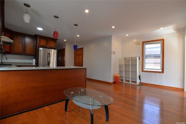 Building Photo - 43-66-66 160th St
