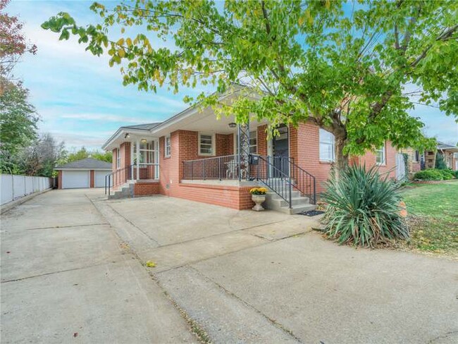 Photo - 2708 NW 34th St House