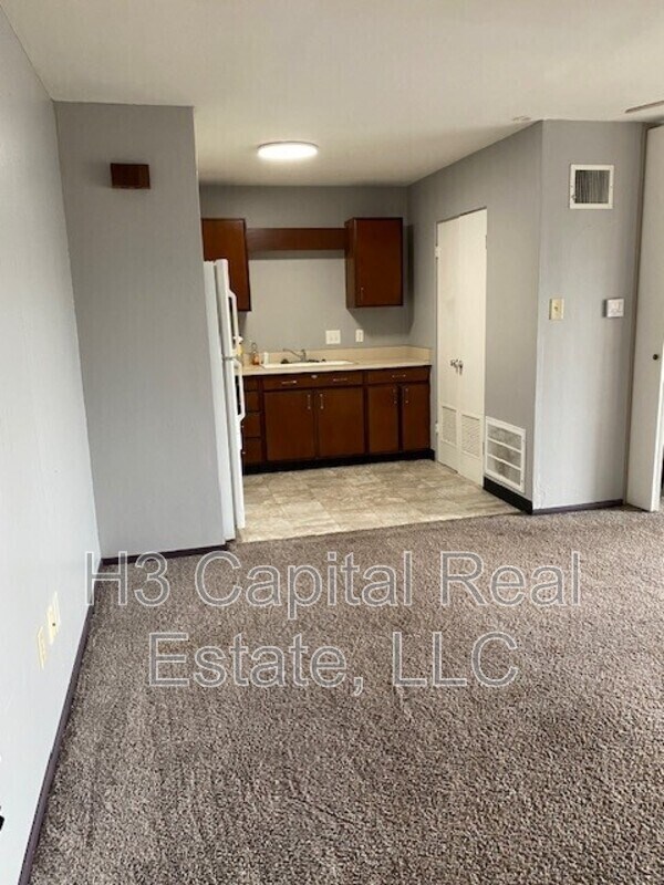 Foto del edificio - 123 St. Louis Rd