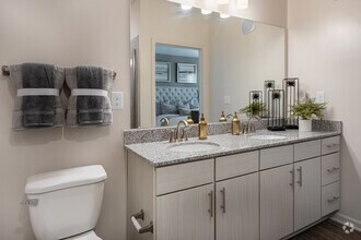 2BR, 2BA - 1,108SF - Tapestry at Westland Village