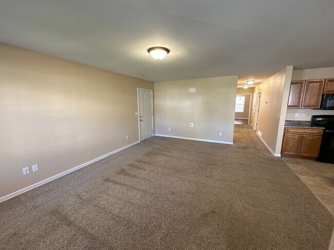 Foto del edificio - 3 Bedroom House!