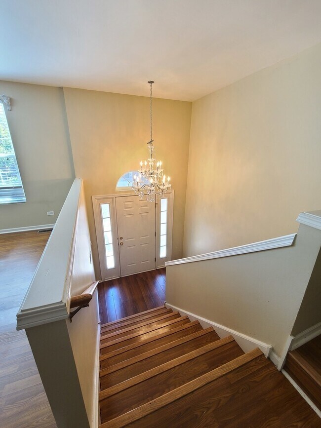Foto del edificio - 550 Conservatory Ln