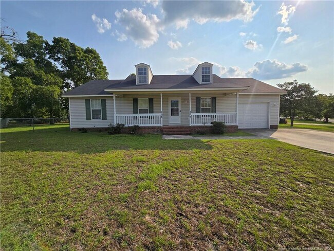 Building Photo - 108 Laura Ln