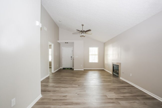 Building Photo - 5266 Valley Forge St