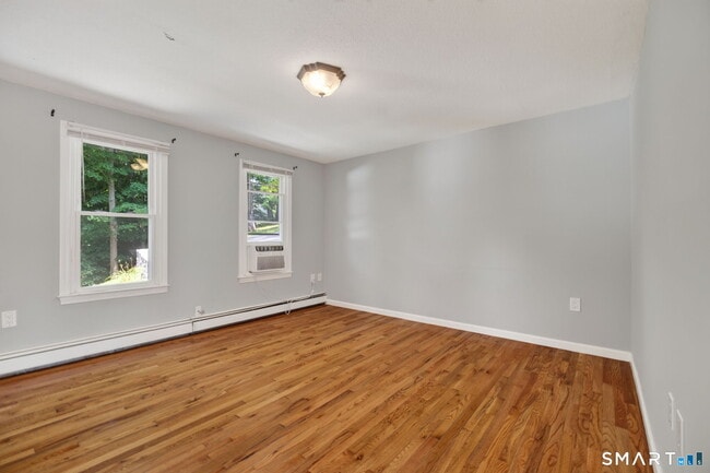 Building Photo - 224 Anns Farm Rd