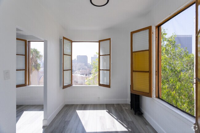 Área de comedor Estudio en el séptimo piso - Rampart Village Villas